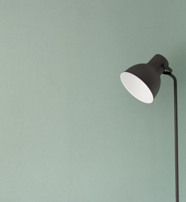 Savremena galerija umetnosti — bele zidove i minimalistički prostor